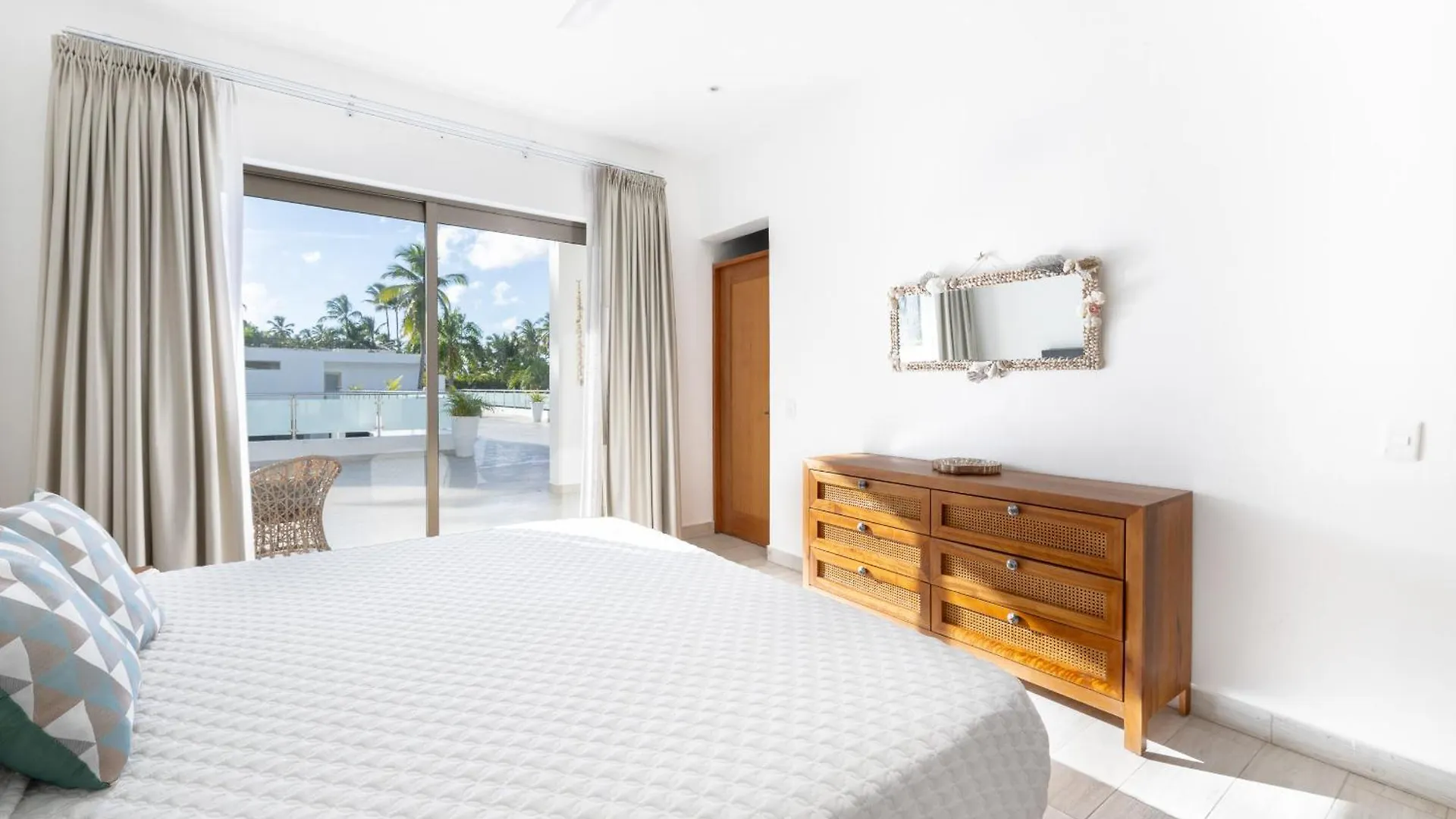Villa Calma, Luxury For Big Groups At The Beach With Large Pool Лас Терренас 0*,