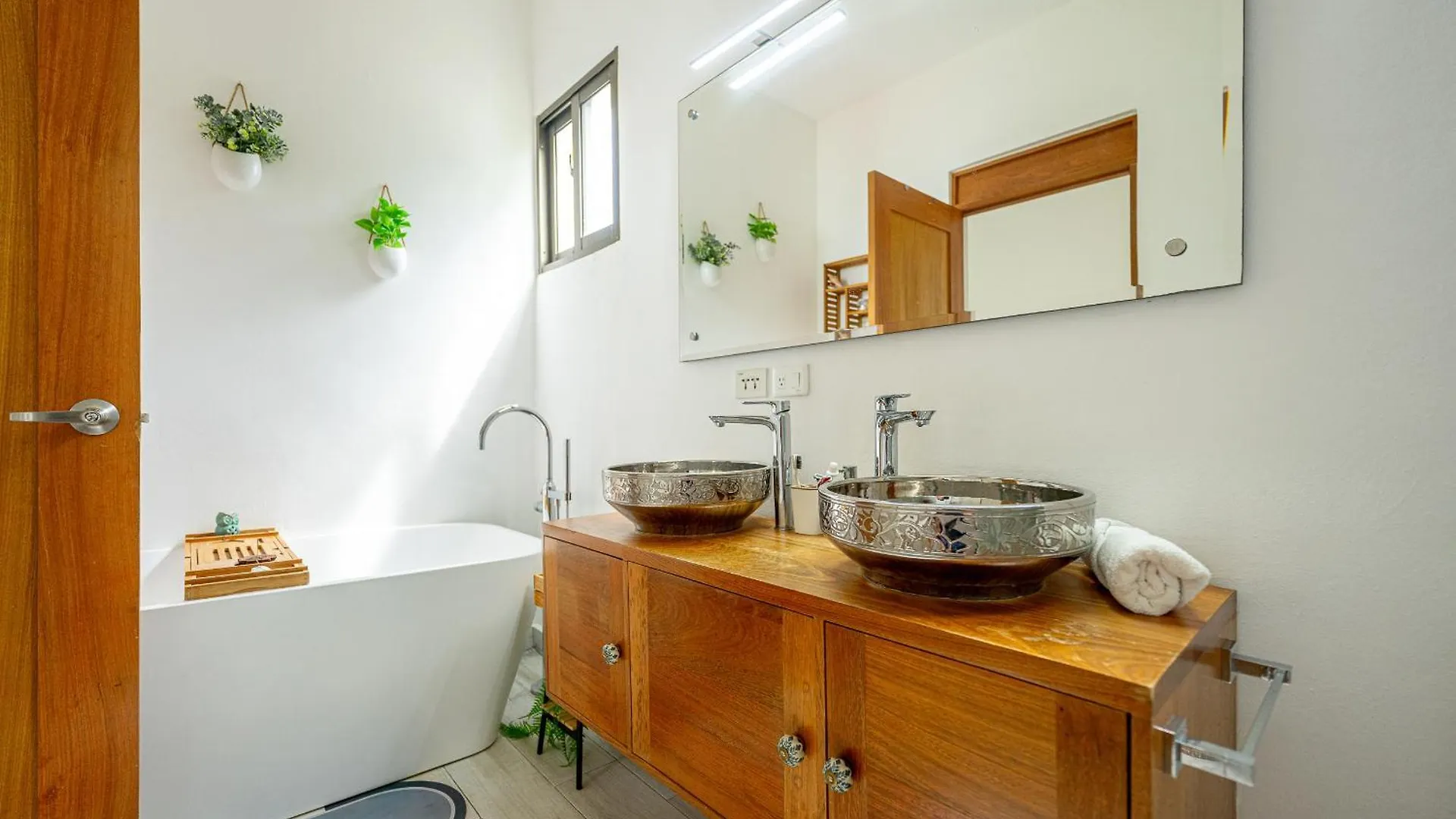 Villa Calma, Luxury For Big Groups At The Beach With Large Pool Лас Терренас